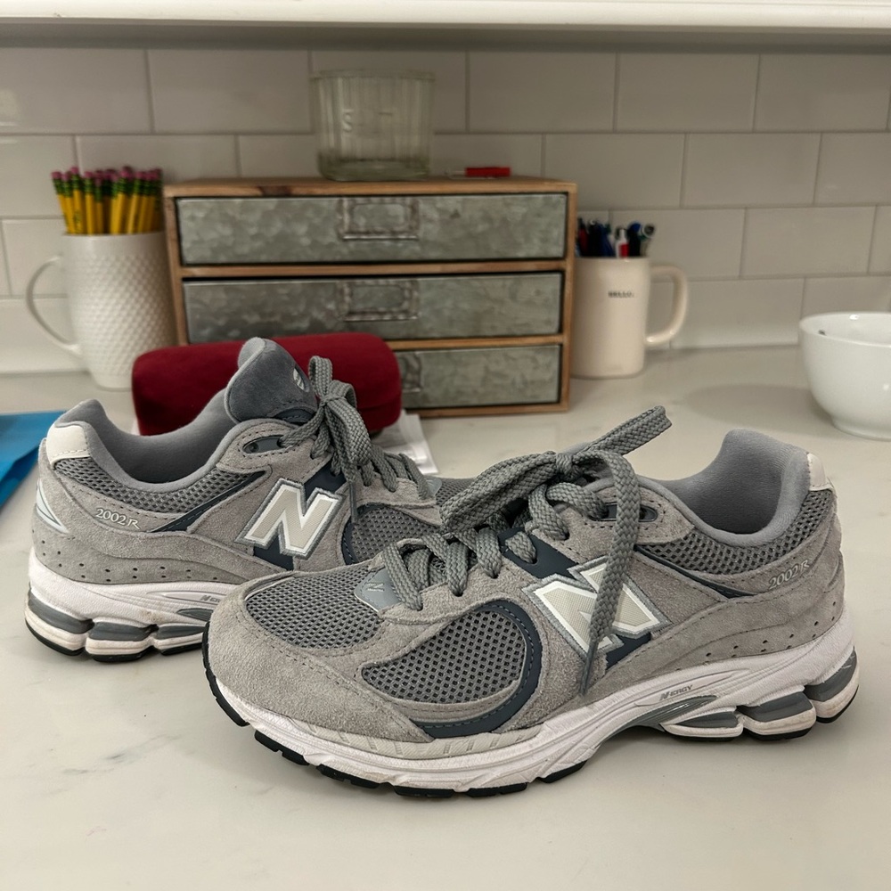 New balance 2002 R - Picture 2 of 3
